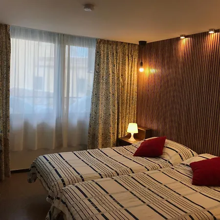 Nogalera 110 3 Seasonal Pools With Bar